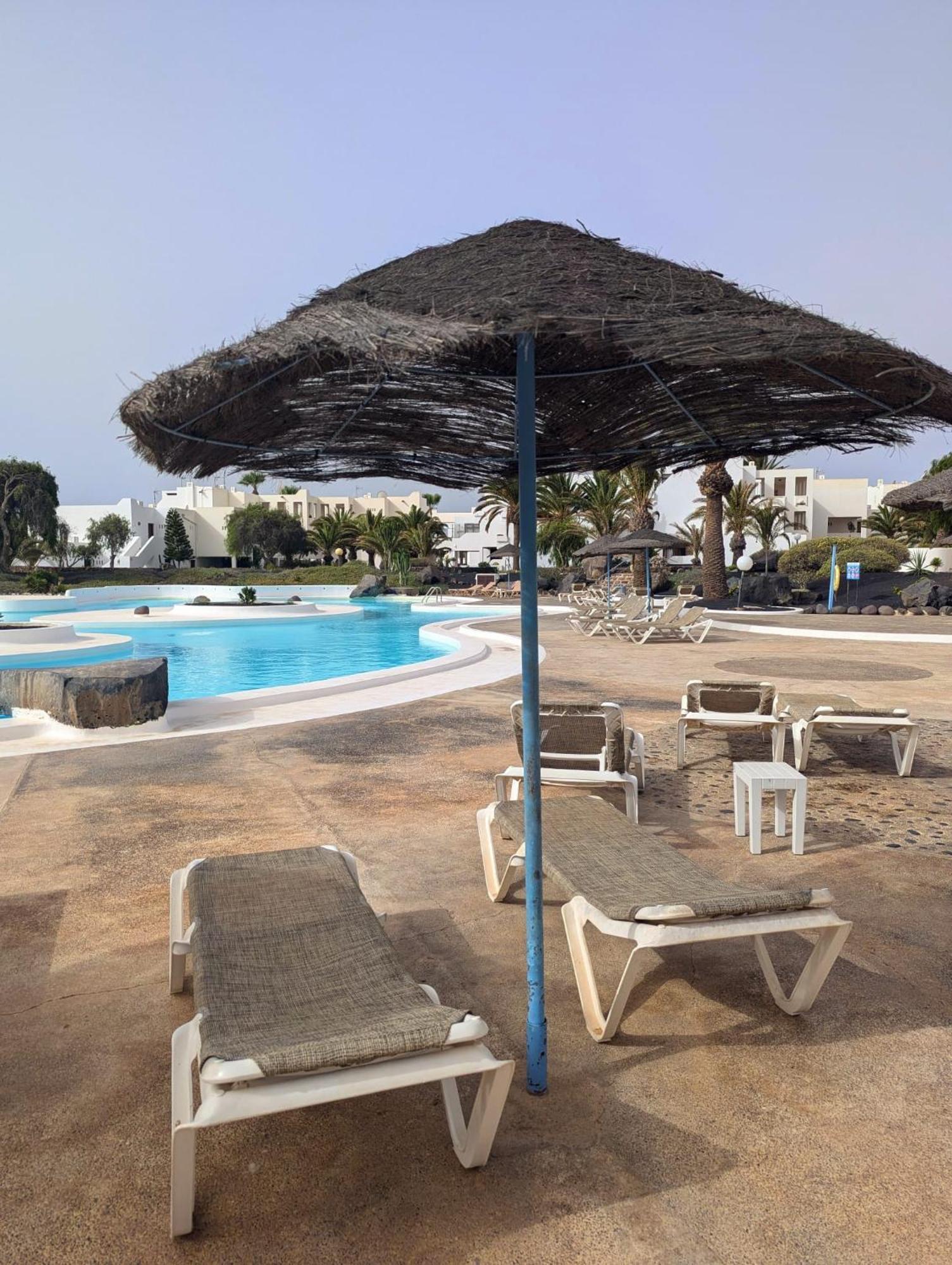 Charming Flat In Los Molinos With Terrace & Pools, Near Playa Bastian Costa Teguise Ngoại thất bức ảnh
